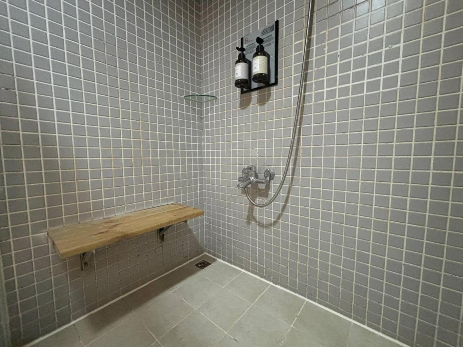 Hua Xiang Motel - Da Chang Kaohsiung Dış mekan fotoğraf