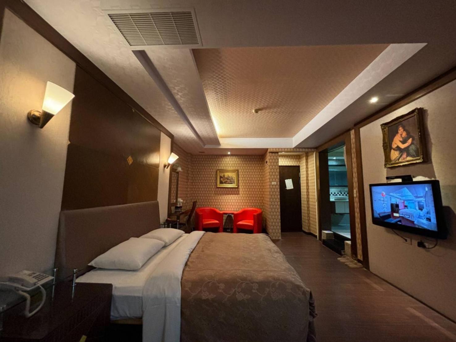 Hua Xiang Motel - Da Chang Kaohsiung Dış mekan fotoğraf